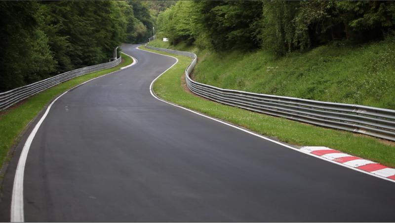 A pista de Nordschleife, de Nürburgring, local onde o NIO EP9 bateu um recorde de tempo.